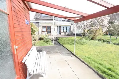 Ein Garten an der Unterkunft Inge 1