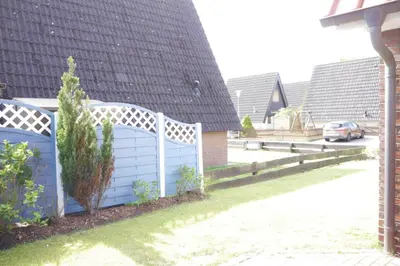 Ein Garten an der Unterkunft Am Ringwall 1 A