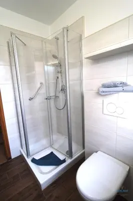 Ein Badezimmer in der Unterkunft Haus Kerstin Duhnen Wohnung 10