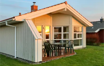 Das Gebäude in dem sich das Ferienhaus befindet