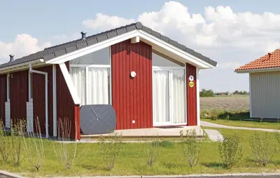 Das Gebäude in dem sich das Ferienhaus befindet