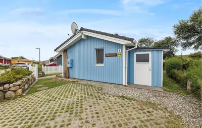 Das Gebäude in dem sich das Ferienhaus befindet