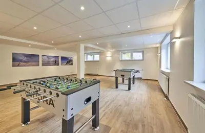 Eine Spielezimmer in der Unterkunft Op de Geest 13
