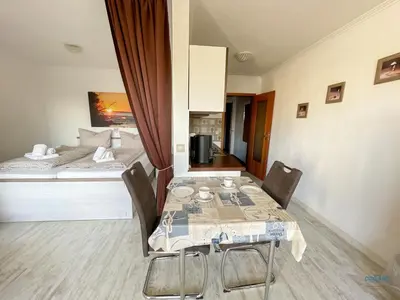 Ein Bett oder Betten in einem Zimmer der Unterkunft Haus Elbe Döse Wohnung 9