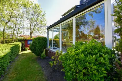 Ein Garten an der Unterkunft Kapitäns-Hus KH01