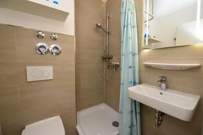 Ein Badezimmer in der Unterkunft Haus 