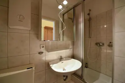 Ein Badezimmer in der Unterkunft Haus 