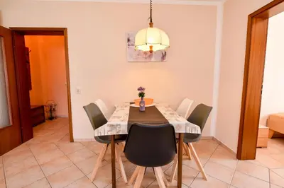 Ein Sitzbereich in der Unterkunft Haus 
