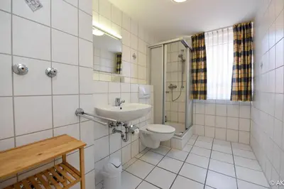 Ein Badezimmer in der Unterkunft Haus 