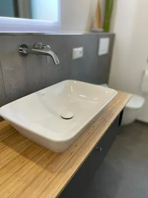 Ein Badezimmer in der Unterkunft Luv-Moderne Neubauwohnung in Strandnähe-Wallbox