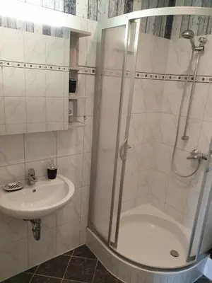 Ein Badezimmer in der Unterkunft Strandstraße 51a, FeWo Marina