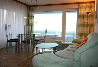 Ein Sitzbereich in der Unterkunft Haus Nautilus, Whg 1