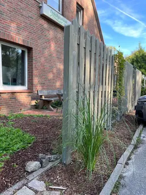 Ein Garten an der Unterkunft Deich Quartier 9.3