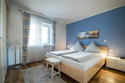 Ein Bett oder Betten in einem Zimmer der Unterkunft Haus Seehafen Apartment 0 4