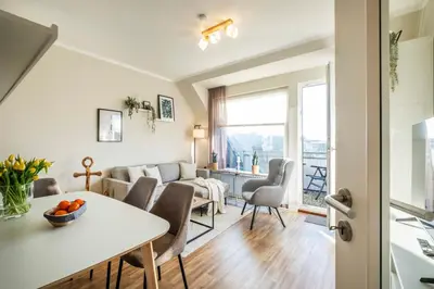 Ein Sitzbereich in der Unterkunft Haus Am Anker Wohnung 7