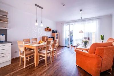 Ein Sitzbereich in der Unterkunft Haus Seehafen Apartment 0 2