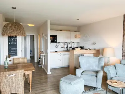 Küche/Küchenzeile in der Unterkunft Haus Nordseeblick Wohnung 47 Möövnest 1