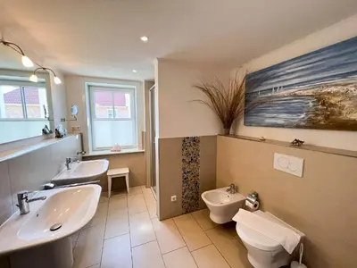 Ein Badezimmer in der Unterkunft Büsumer Reethus Apartment 2 6