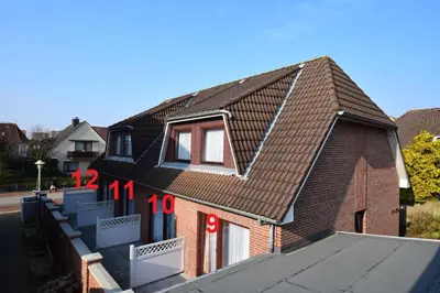Das Gebäude in dem sich die Ferienwohnung befindet