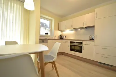 Küche/Küchenzeile in der Unterkunft Haus Deichkieker Apartment 1 2