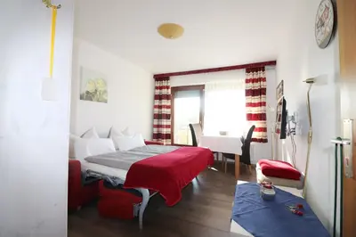 Ein Bett oder Betten in einem Zimmer der Unterkunft Haus am Kurpark Wohnung 16