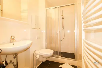 Ein Badezimmer in der Unterkunft Haus Oceanic Döse Wohnung 1