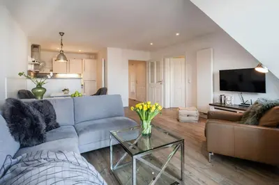 TV/Unterhaltungsangebot in der Unterkunft Weisse Villa Apartment 3 1 Hafenkante