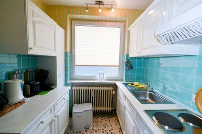 Küche/Küchenzeile in der Unterkunft Haus Heidhöhn Nr 4 HE02