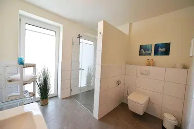 Ein Badezimmer in der Unterkunft Haus Hohe Geest HG11