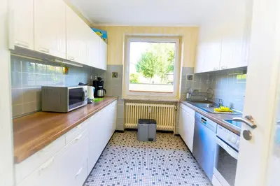 Küche/Küchenzeile in der Unterkunft Haus Heidhöhn Nr 4 HE04