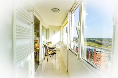 Ein Balkon oder eine Terrasse in der Unterkunft Strandhochhaus SC13