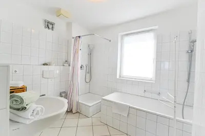 Ein Badezimmer in der Unterkunft Haus Nordseebrandung NB71