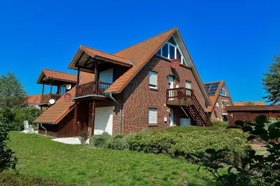 Das Gebäude in dem sich die Ferienwohnung befindet