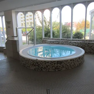 Der Swimmingpool an oder in der Nähe von Lord Nelson App. 302