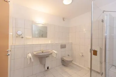 Ein Badezimmer in der Unterkunft Kurpark-Residenz Kurpark-Residenz App 105