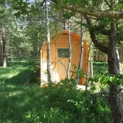 Glamping Pod im Wald mit Hund