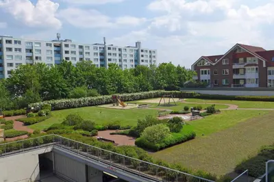 Ein Garten an der Unterkunft Lord Nelson 217