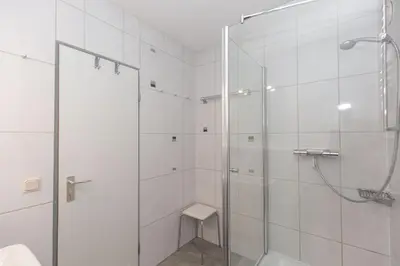 Ein Badezimmer in der Unterkunft Trafalgar 227