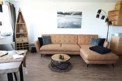 Ein Sitzbereich in der Unterkunft Nordseebrandung B6.4