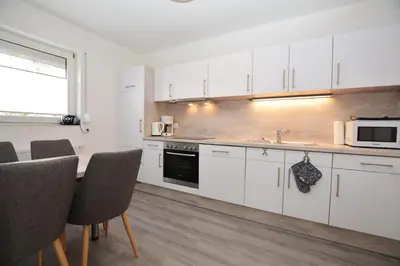 Küche/Küchenzeile in der Unterkunft Haus im Törn Haus im Törn, Whg 2