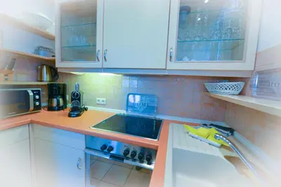Küche/Küchenzeile in der Unterkunft Haus Residenz Dünenweg RD19