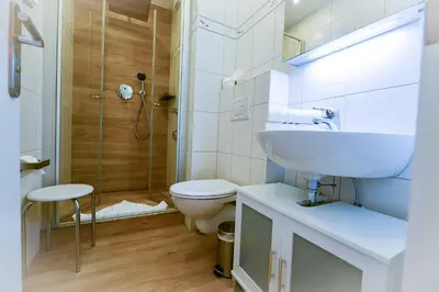 Ein Badezimmer in der Unterkunft Am Sahlenburger Strand AS10