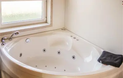 Ein Badezimmer in der Unterkunft Beautiful Home In Otterndorf With Sauna