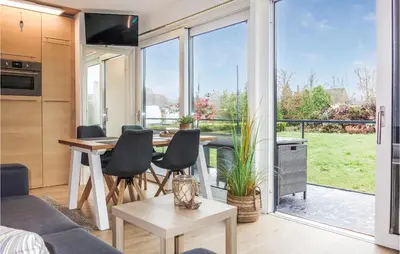 Ein Balkon oder eine Terrasse in der Unterkunft 1 Bedroom Beautiful Home In Otterndorf