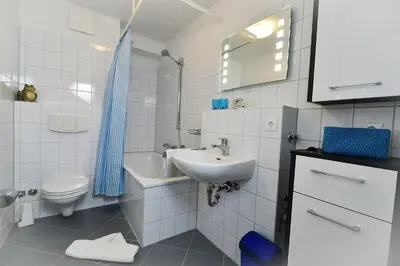 Ein Badezimmer in der Unterkunft Haus Nordseebrandung NB43