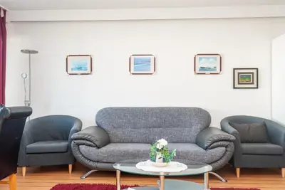 Ein Sitzbereich in der Unterkunft Haus Hanseatic, Wohnung 107
