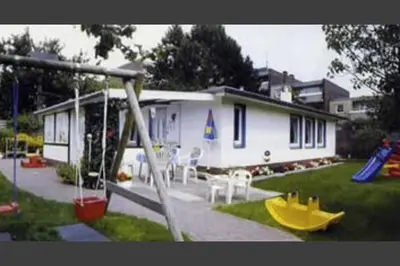 Ein Garten an der Unterkunft Badehausallee 20 Bungalow