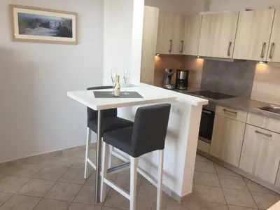 Küche/Küchenzeile in der Unterkunft Nautilus, Ferienwohnung 12 inkl Strandkorb