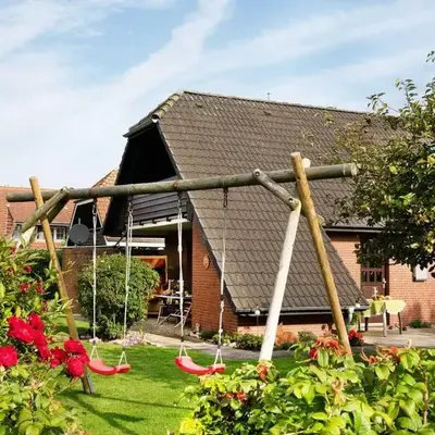 Ferienhaus Britschock mit eingezäuntem Garten und Sauna